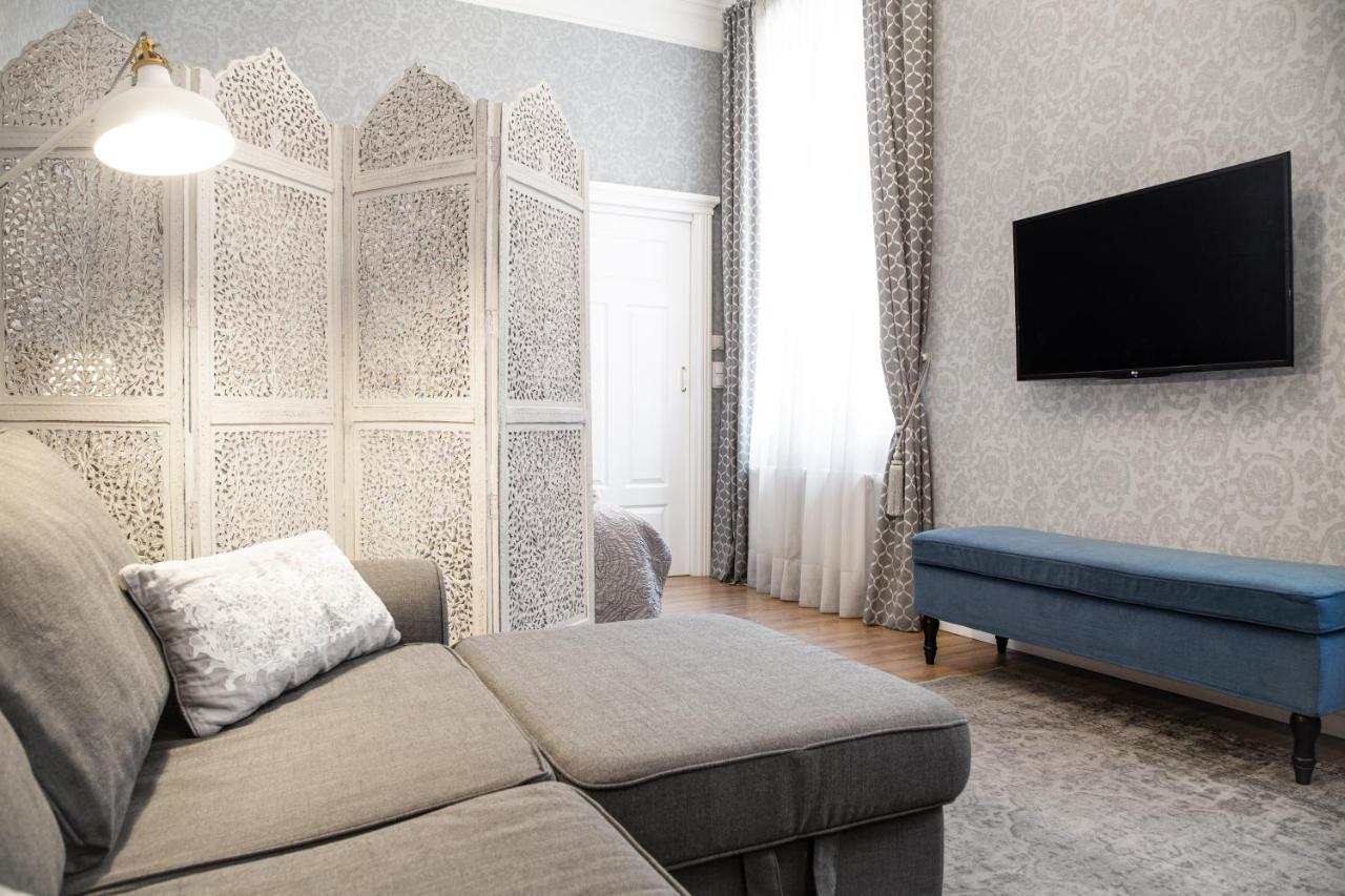 Househost Apartment :Zacisze Street คราคูฟ ภายนอก รูปภาพ