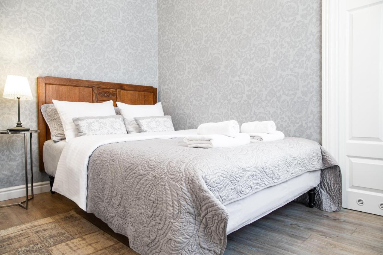 Househost Apartment :Zacisze Street คราคูฟ ภายนอก รูปภาพ